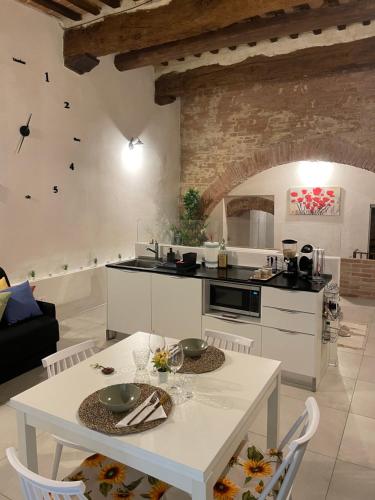 I Fiori di Colle, l’anima Toscana “Loft” - Apartment - Colle Val D'Elsa