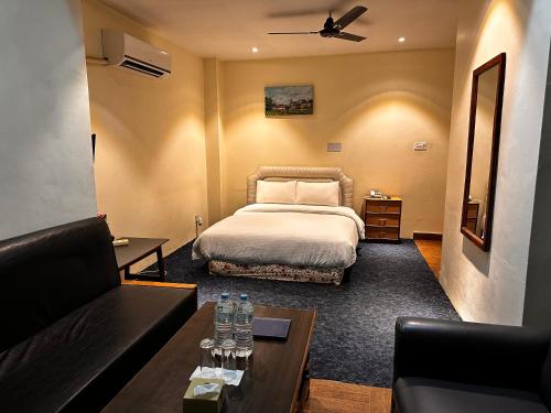 Hotel Siddhartha Tikapur - Tap to explore photos