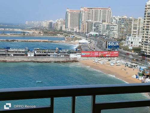 Gleem Bay Direct Sea View جليم بحر مباشر بفيو روعة