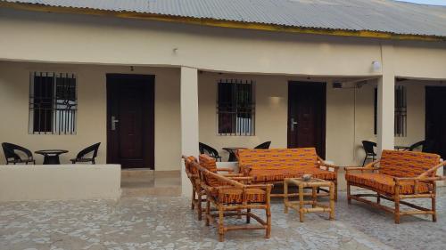 Your Gambian House in 薩尼揚