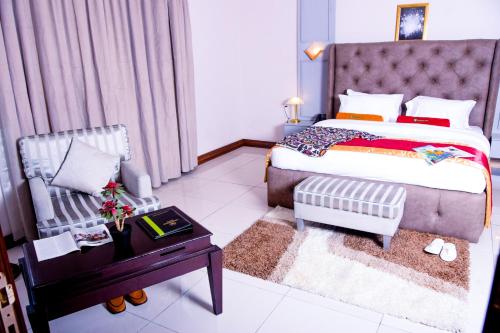 LIMEWOOD HOTEL photo 2