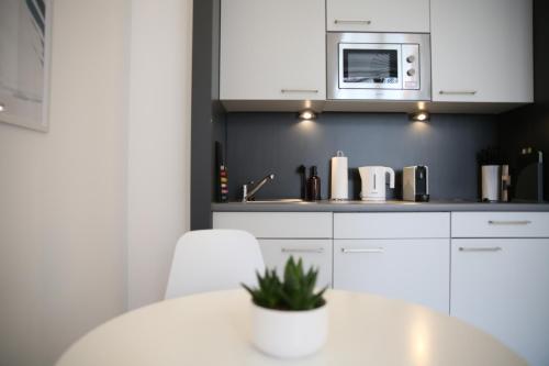 MEOS 3 -Zentrum-Hofblick-Gym-Netflix, Lipsia (foto 10)