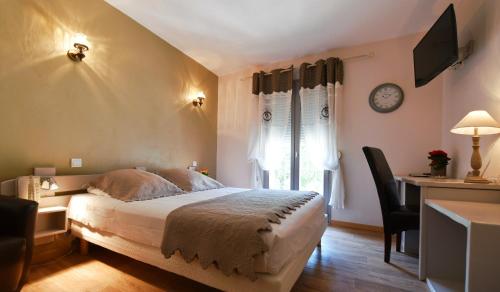 1 queen bed