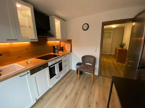 Pension mit Moselblick in 克洛滕