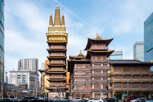 Shanghai Central Residential YI DU Home - Near Jing'an Temple Subway
