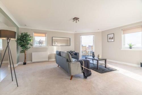 Penthouse at the Bay near Edinburgh in Saint Davids