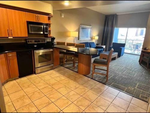 Apartment with Balcony at Platinum Hotel, Las Vegas (foto 2)