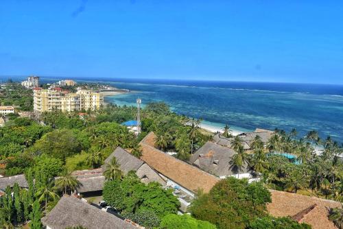 Nyali Private ensuite room next to beach