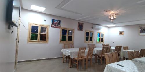 Gite Vanadenite Gite Vanadenite