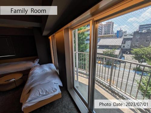 541512574 HOTEL TOMOS ASAKUSA
