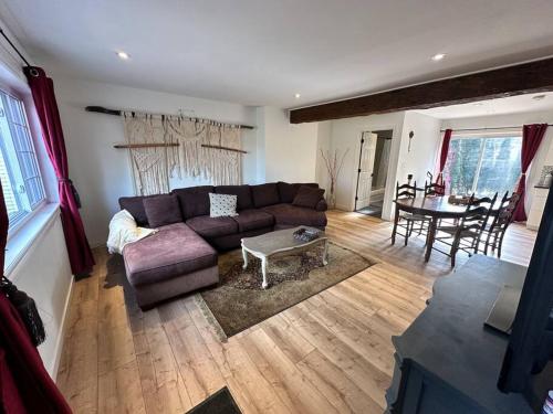 A Country Stay Just Minutes Away - Apartment - Cambridge