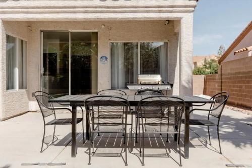 Rose Canyon- 5 Bedroom Home in Las Vegas, Las Vegas (foto 5)