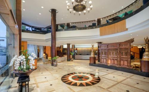 Vestíbulo, Hotel Ciputra Semarang in Semarang