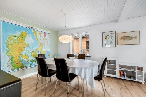 Nyd den skønne natur ved hav og fjord in Thyboron