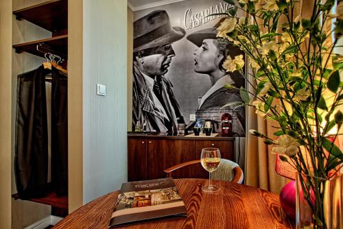 Stare Kino - Cinema Residence - Accommodation - Łódź