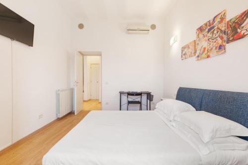 Termini Station Lightsome 3BR Apartment - image 4