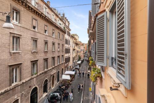 Monti Charming Amphora Apartment - image 14