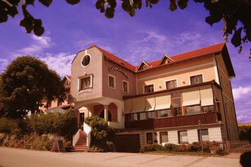 A szálláshely kívülről, Hotel & Fitness Castello in Seewalchen