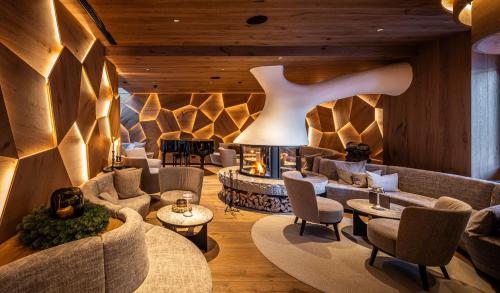 Savoy Dolomites Luxury & Spa Hotel 5