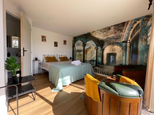 1 queen bed