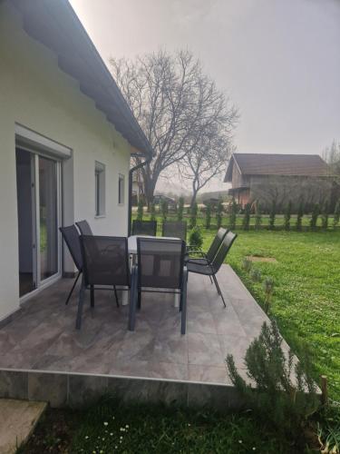 Sofija, Guests House in Ključ