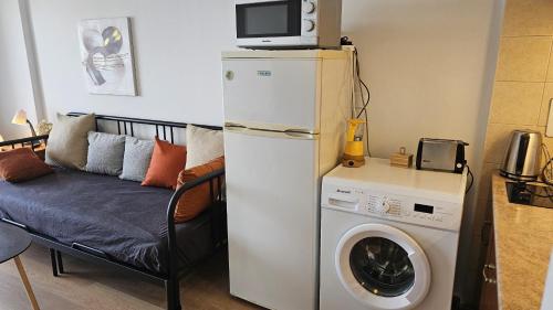 Apartment with Sea View image 8