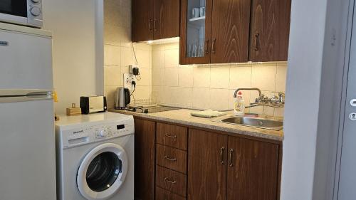 Apartment with Sea View image 6