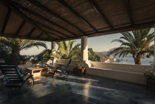 Case Quattrocchi - Giardino e Terrazzi con vista Panoramica sul Mare, Etna e Vulcano, Lipari (fotografie 6)