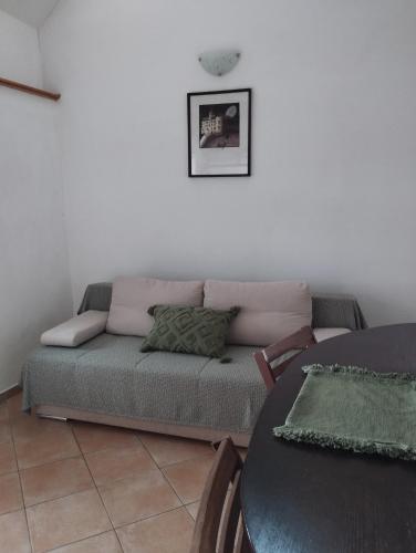 Apartment Sever - image 2