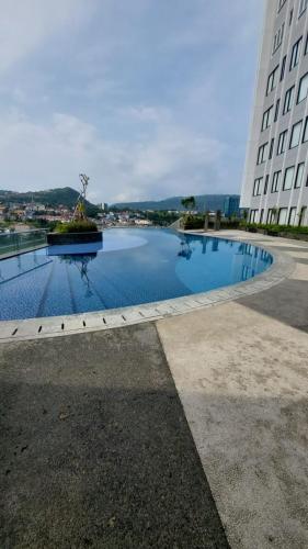 Piscine, APARTEMEN THE BAY LAMPUNG CITY MALL in Bandar Lampung