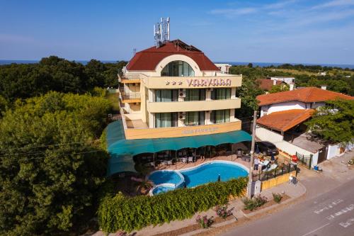 . Hotel Varvara