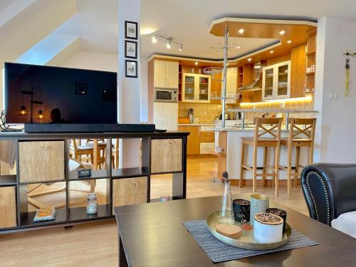 设施服务, Mezonet Lomnica - Tatranská Lomnica (Mezonet Lomnica - Tatranska Lomnica) in 塔查斯卡