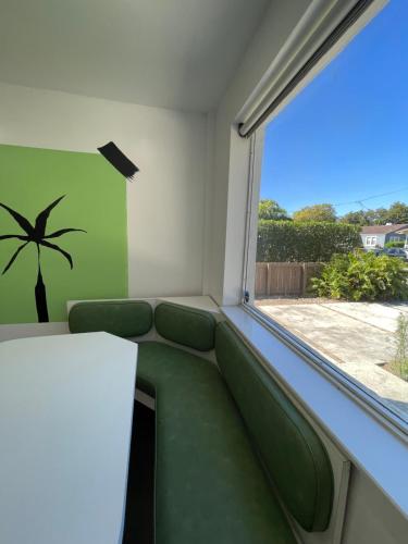 Artsy Oasis: Design District Gem in Miami (FL)