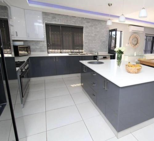 Savoli Guest House in Bluff