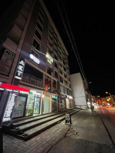 Luxury Apartment in กินยีลาเน