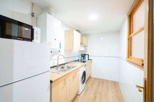 Apartamentos GO - Génova Parquesol - Parking Gratuito