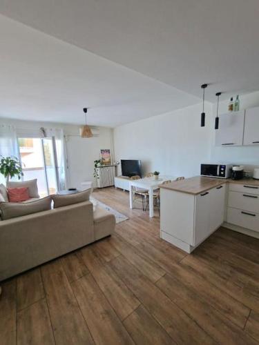 Appartement cosy à 5 min des plages - Location saisonnière - Hyères