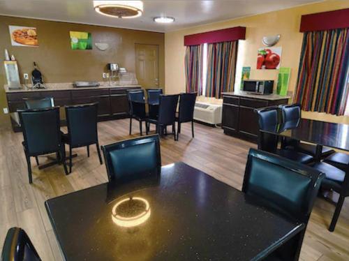 餐飲選擇, Baymont by Wyndham Del Rio in 德爾里奧