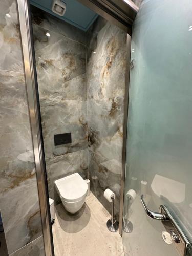 Delfini Beach Hotel & Suites Delfini Beach Hotel & Suites