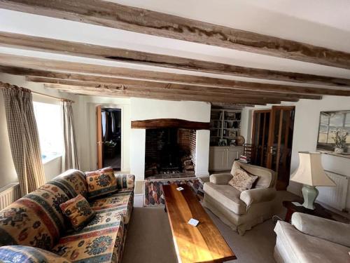 Istaba viesiem, Spacious 4 bed family home near coast in North Creake