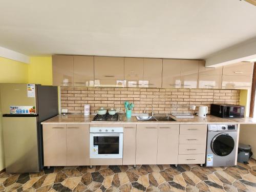 Konyha, Lilia guesthouse in Signali