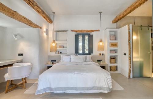 Einzigartige Villa in Paros mit Jacuzzi und Strandzugang in מולוס פראו