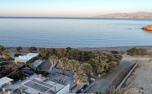 נוף חוץ, Einzigartige Villa in Paros mit Jacuzzi und Strandzugang in מולוס פראו