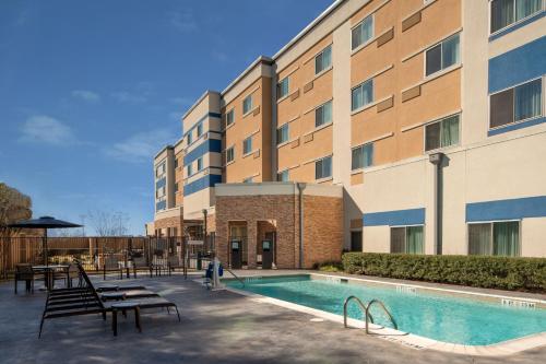 Courtyard by Marriott Houston Northwest/Cypress - image 12