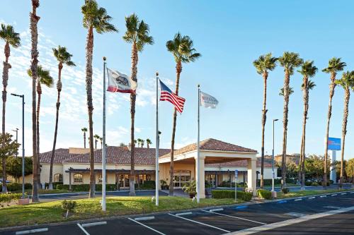 Hilton Garden Inn Valencia Six Flags - image 10