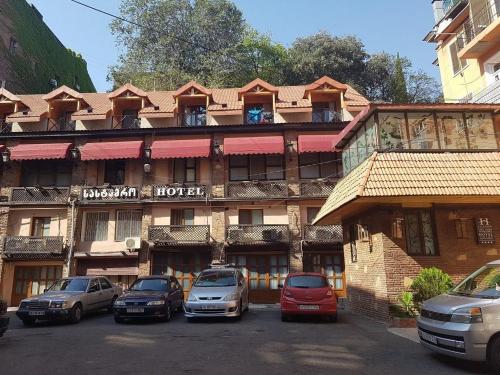 Old Castello Hotel and Sheesha cafe