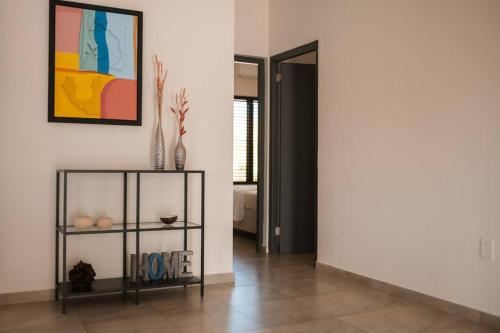 Three-Bedroom House image 2