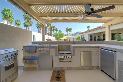 Spacious Cathedral City Home with Pool - Near Casino home in Cathedral City, USA