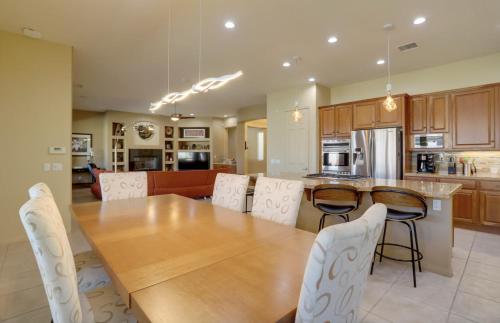 Spacious Cathedral City Home with Pool - Near Casino home in Cathedral City, USA