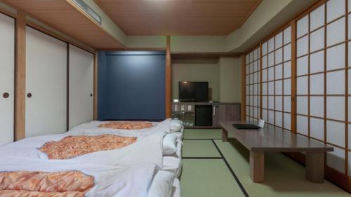 Japanese-Style Quadruple Room - Non-Smoking